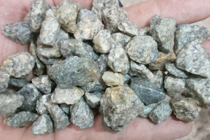 Gravillons granit gris/bleu (en m³)