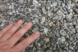 Gravillons granit gris/clair (en m3 )